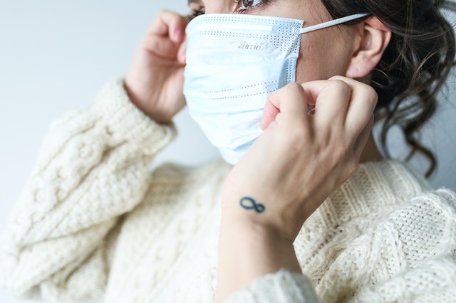 Выявлено 389 новых случаев COVID-19 на Среднем Урале