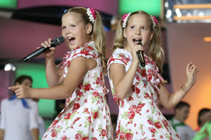 В конкурсе «Евровидение» от России выступят сестры Толмачевы