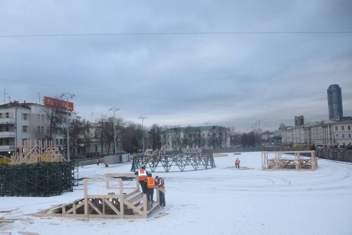 Ледовый городок в Екатеринбурге возведет «Айс-проект 2000»