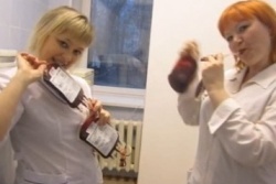 Пермские медсестры оказались вампирами. Скандал Пермские медсестры оказались вампирами. Скандал