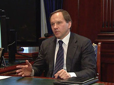 Во Франции напали на главу Красноярского края