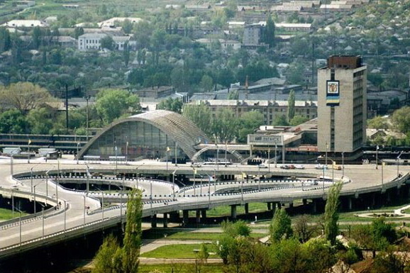 Луганск празднует День города Луганск празднует День города