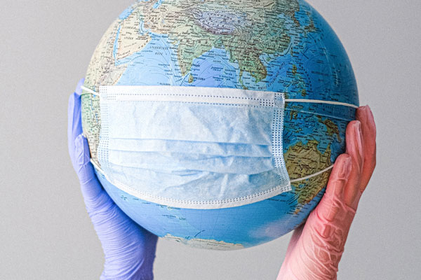 На Среднем Урале выявлено 403 новых случая COVID-19