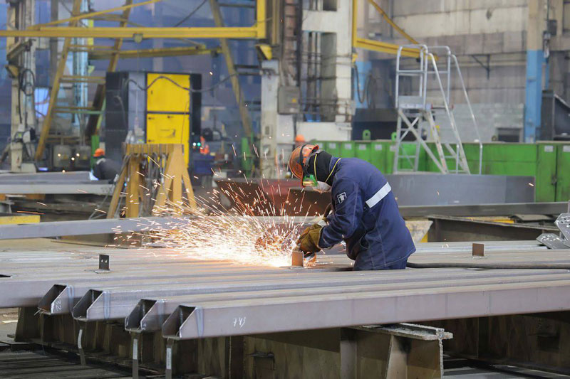 Промышленность Свердловской области резко снизилась в начале 2026 года | Промпроизводство в Свердловской области упало на 13,6% в январе