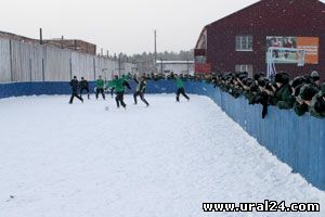 Воспитанники Кировградской колонии сыграли в футбол с сверстниками из Екатеринбурга