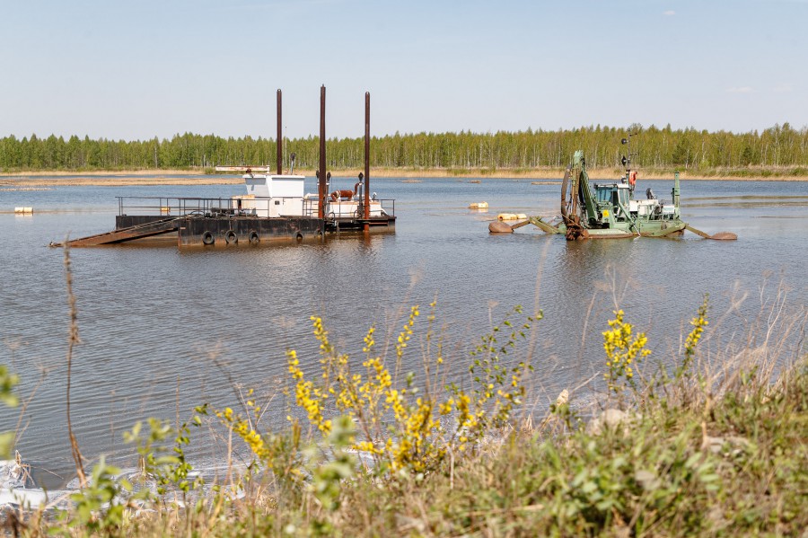 Здохне побещали новую жизнь | На Урале озеро Здохня очистят от отложений