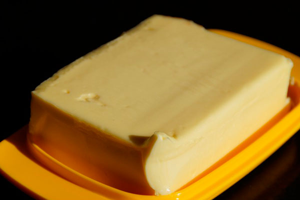 Государственный мониторинг пищевой продукции выявил фальшивое сливочное масло