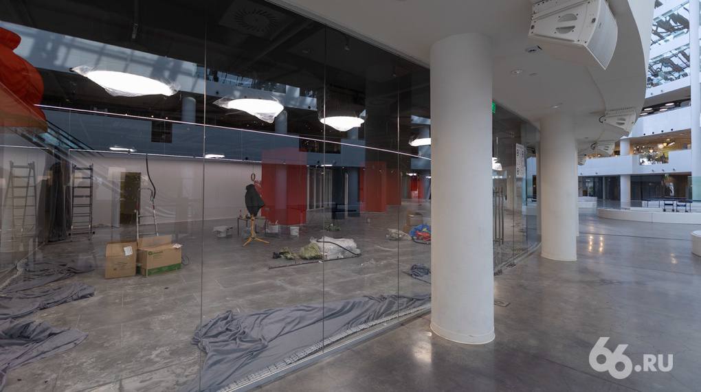 В Екатеринбурге в Ельцин Центре скоро откроется самый большой офис МФЦ В Екатеринбурге в Ельцин Центре скоро откроется самый большой офис МФЦ