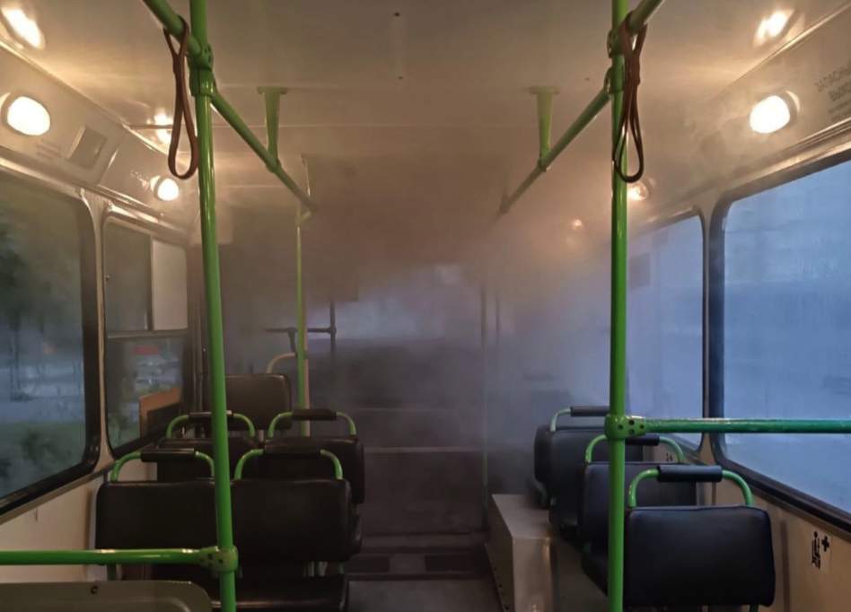 На Урале загорелся автобус