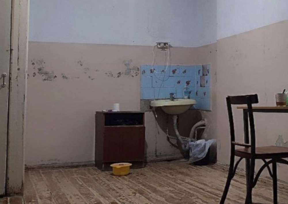 Свердловчанам показали жуткие фото из инфекционного отделения  | В Богдановиче жители требуют отремонтировать местную больницу 