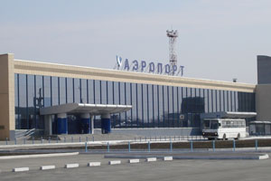 В аэропорту Челябинска проводится обследование после тревожного звонка