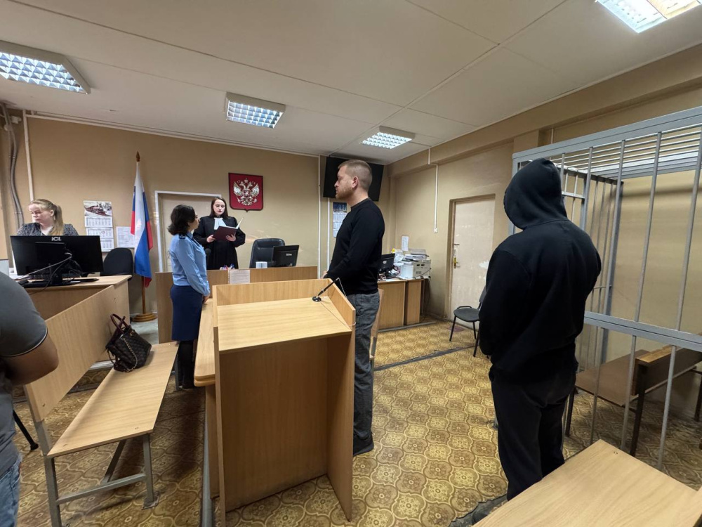 В Екатеринбурге мужчину осудили за нападение на сотрудника скорой помощи  | Нападение на сотрудника скорой помощи стоило уральцу свободы 