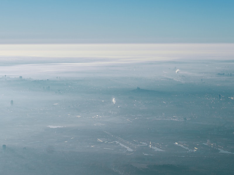 Смог накроет Свердловскую область с 29 марта до 31 марта | На Урале ожидается смог до конца марта