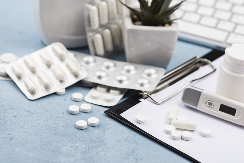 БАДы не заменяют еду: польза и вред добавок для здоровья и похудения — советы нутрициолога  | Как правильно применять БАДы и почему они не заменяют полноценное питание