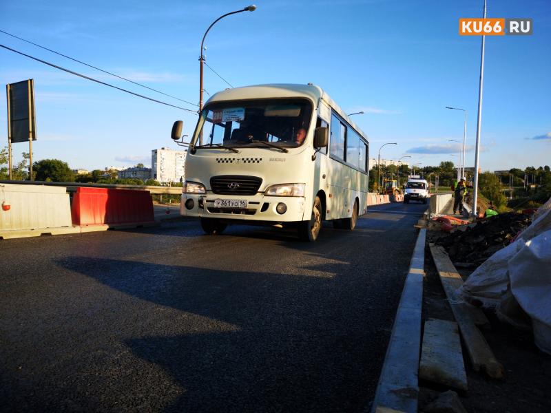 Кто отвечает за маршруты № 203 и № 210 в Каменском районе и куда жаловаться пассажирам | Жителям Каменского района разъяснили, куда жаловаться на автобусы № 203 и № 210