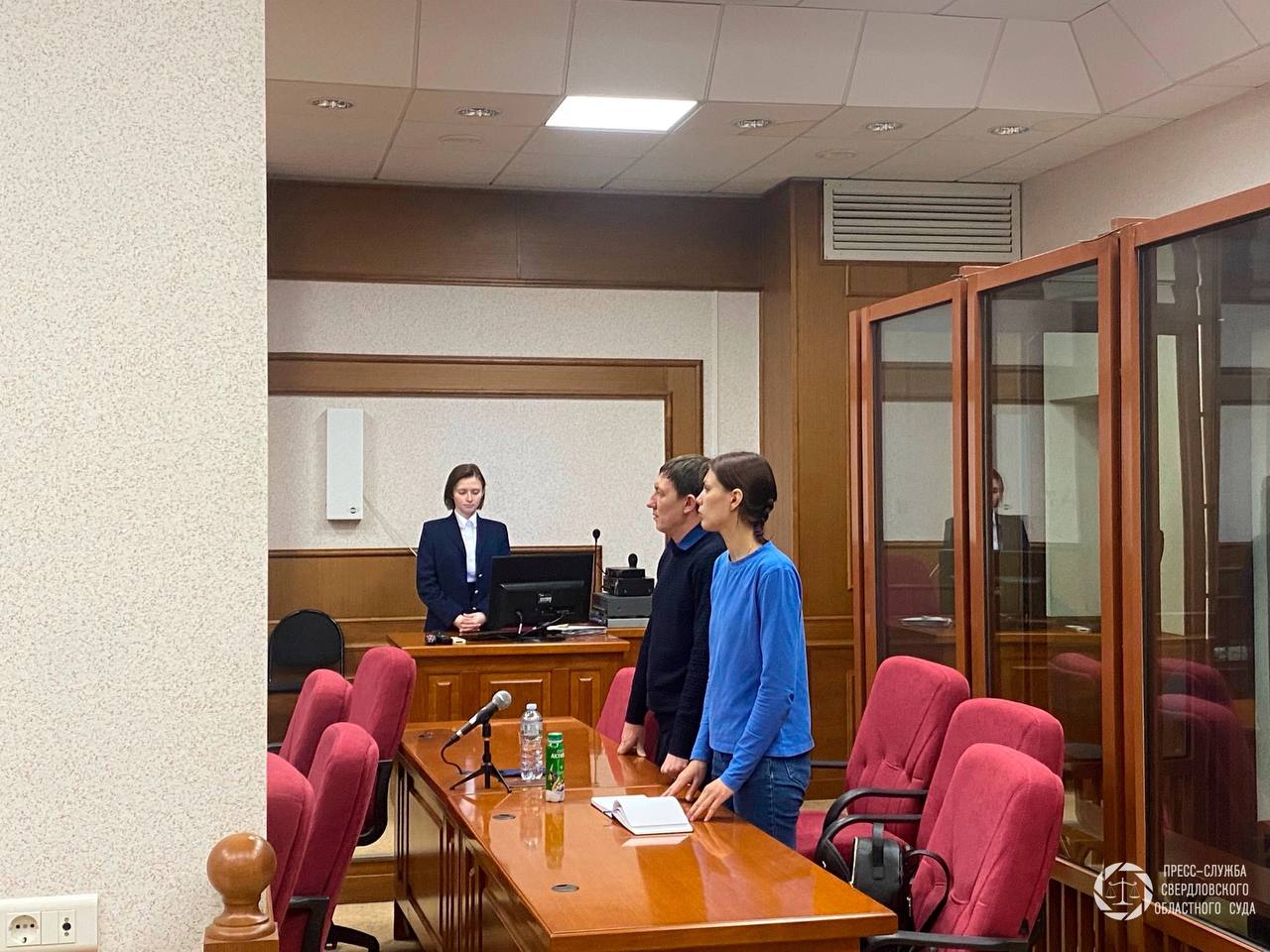 Суд вынес оправдательный приговор супругам, обвинявшимся в сожжении двух человек 