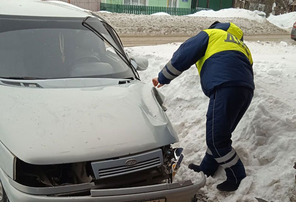 В Свердловской области в ДТП пострадал 9-летний ребенок В Свердловской области в ДТП пострадал 9-летний ребенок