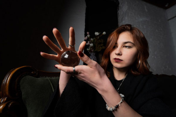 Фальшивая могила Хемингуэя и настоящий плач ребёнка: что произошло на первом испытании «Битвы экстрасенсов» | «Битва экстрасенсов»: Семён Лесков назвал испытание цирком, Артём Бесов — лучший