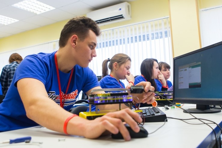 Через неделю в УрФУ озвучат имена 350 школьников, которые смогут протестировать студенческую жизнь