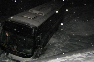 На Среднем Урале водитель автобуса с детьми не справился с управлением