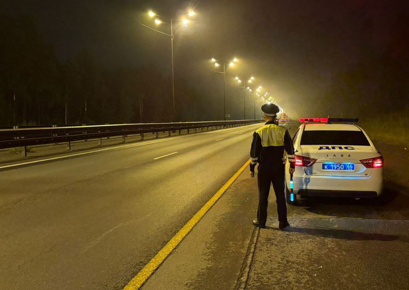 Под Нижним Тагилом ДТП с тремя пострадавшими: водитель ехал на летней резине по гололёду | ДТП под Тагилом: три человека пострадали из-за летней резины