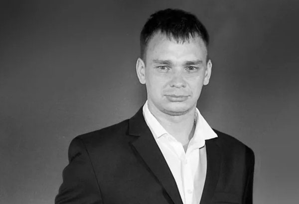 В Ирбите в аварии погиб чемпион по мотокроссу в классе "мотоциклы с коляской"  | Трагедия на трассе: погиб чемпион России по мотокроссу в Ирбите