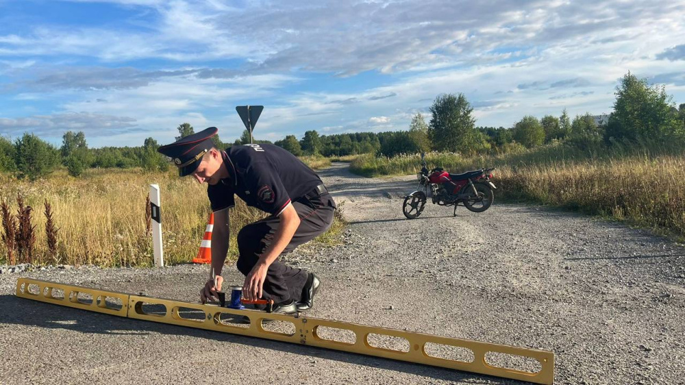 Водитель мопеда погиб в ДТП на Урале