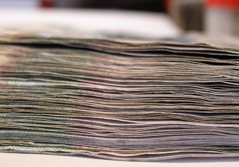 Бывшим коллегам не удалось подкупить миллионом рублей свердловского пристава