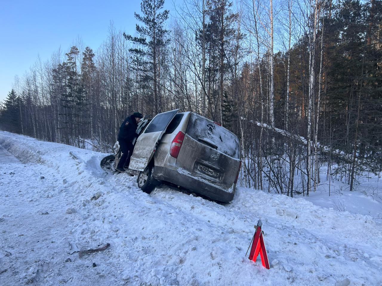 На Урале депутат гордумы стал очевидцем смертельного ДТП На Урале депутат гордумы стал очевидцем смертельного ДТП